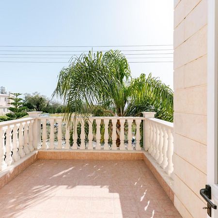 Villa Myria Paphos Extérieur photo