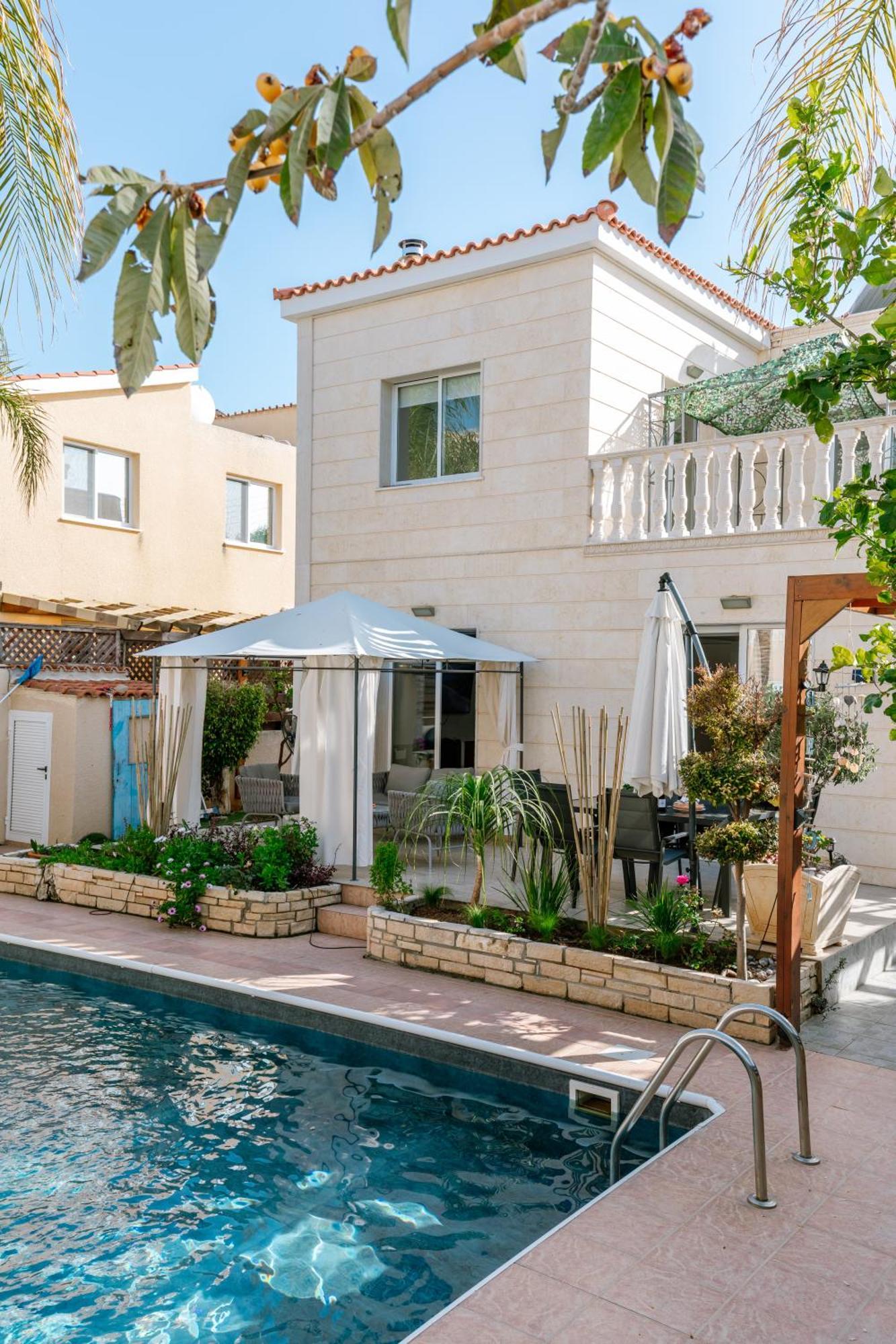 Villa Myria Paphos Extérieur photo